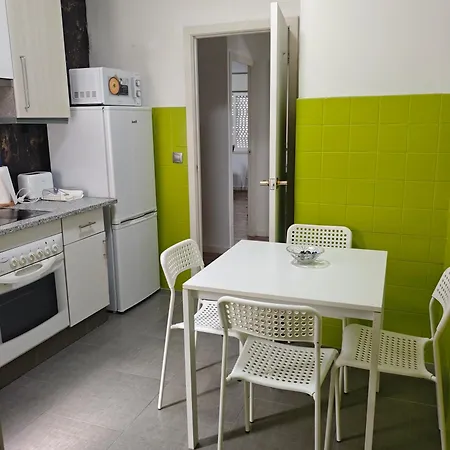 Piso San Benito * Porriño
